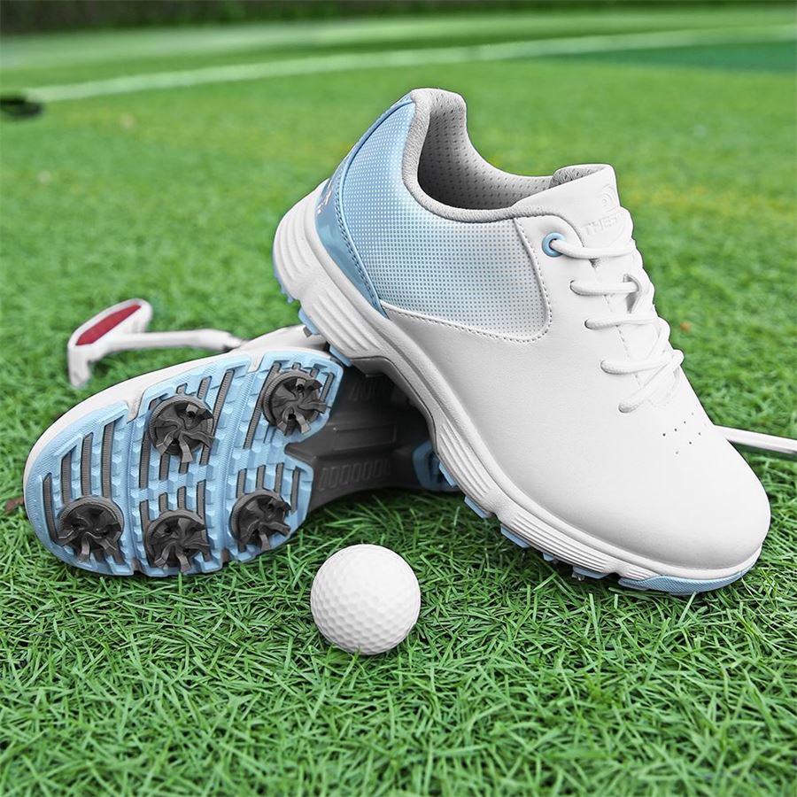Women's Gradient Spiked Golf Shoe on the golf course, view 3